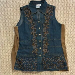 Parsley & Sage Denim Vest with Gold Western Stitching